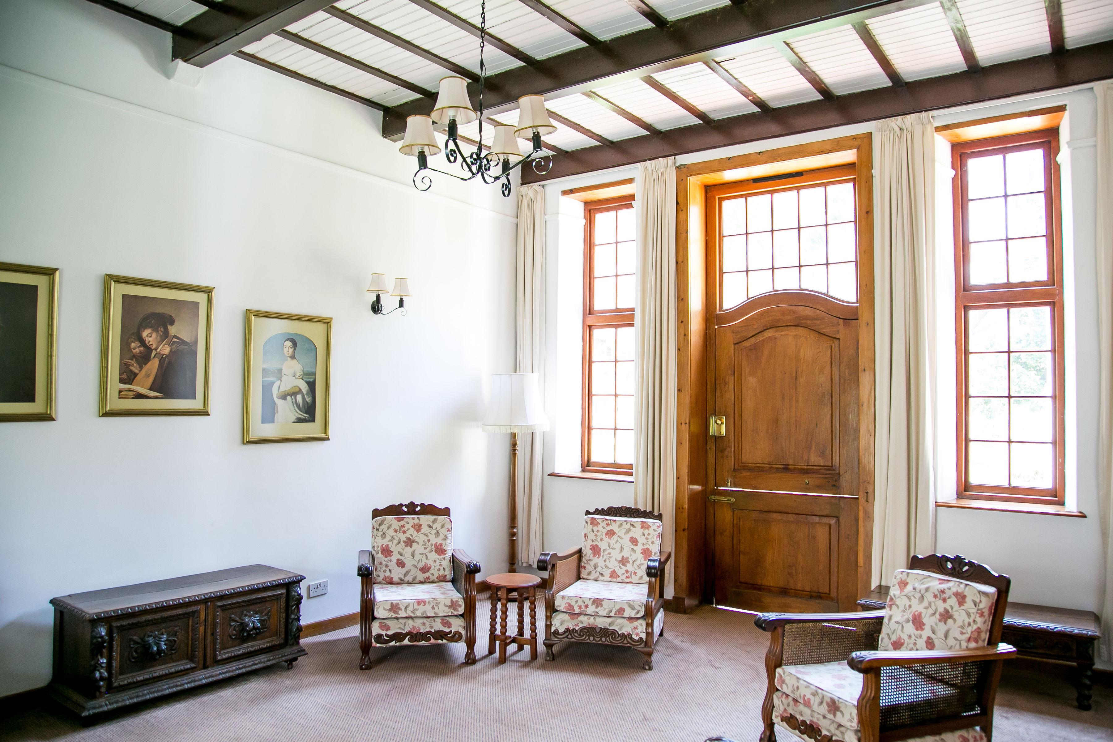 Bronte Hotel ハラレ エクステリア 写真